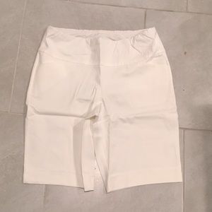 Lemon Way Women's Stretch Cotton Shorts